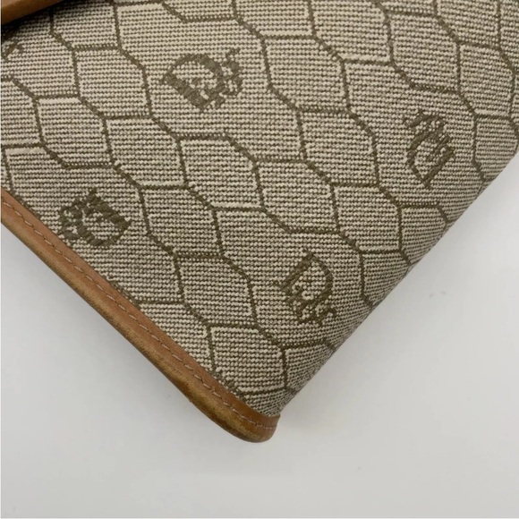 Christian Dior Beige Honeycomb Chain Shoulder Bag With Box - Picture 9 of 15